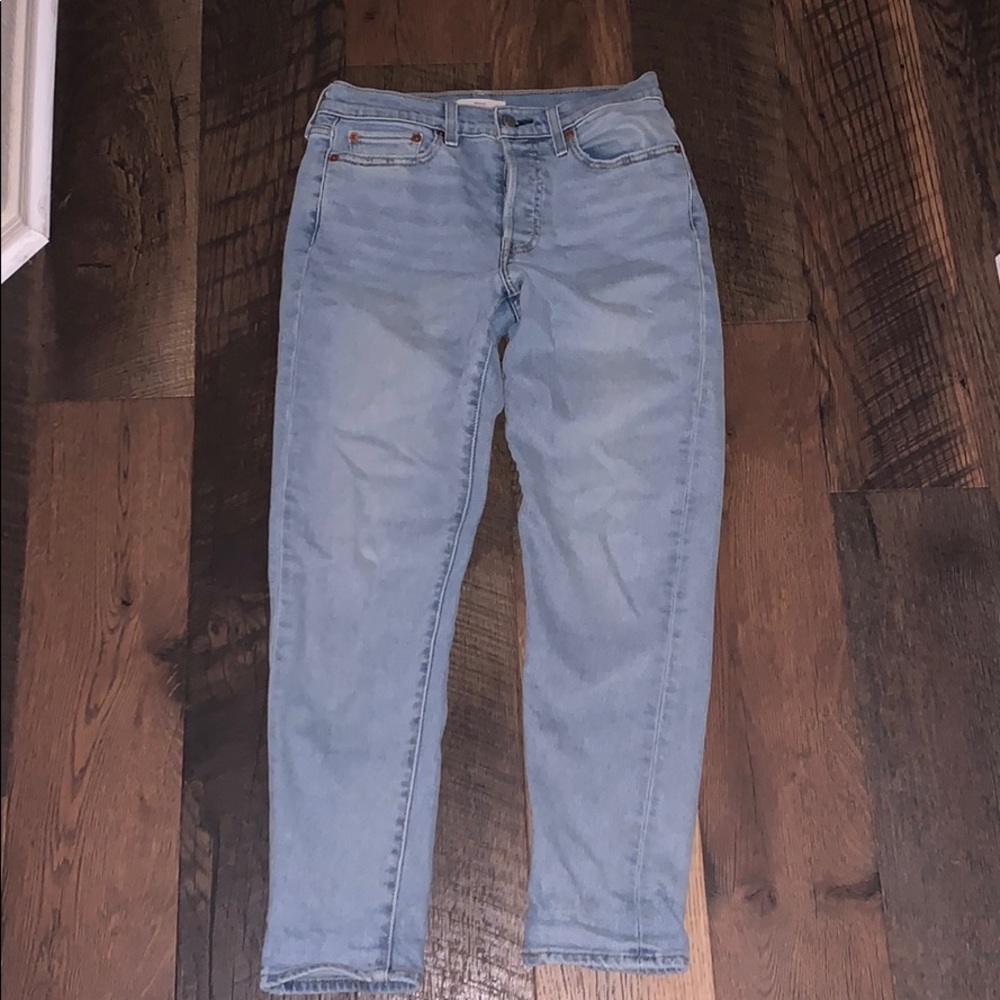 Levi’s Wedgie Fit Jeans